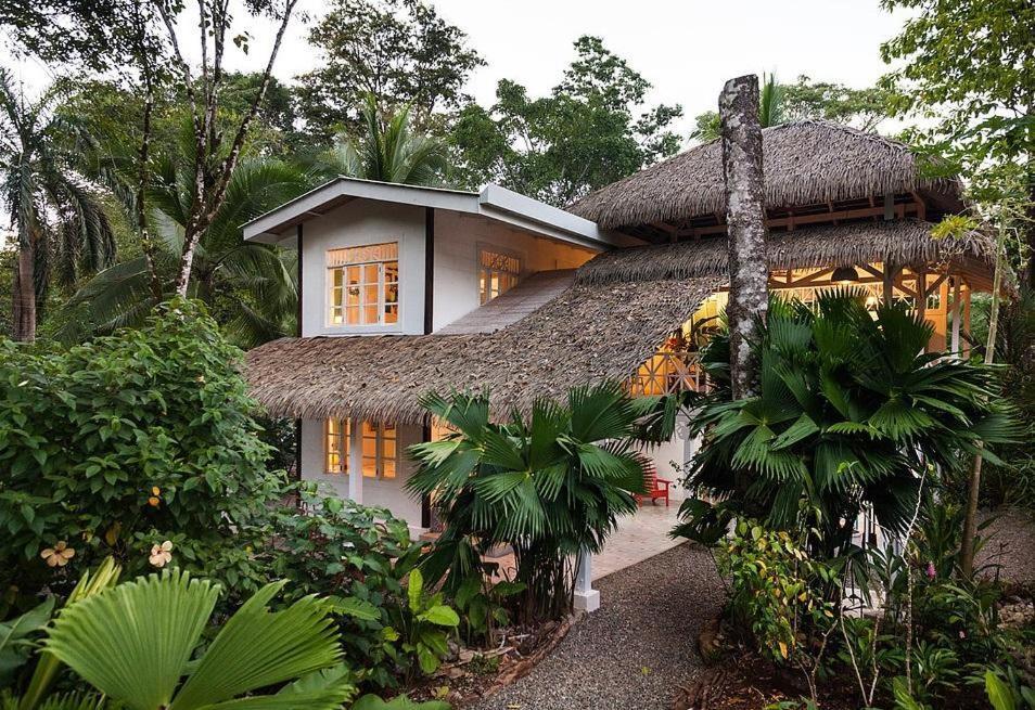 Hotel Aguas Claras Member Of The Cayuga Collection Puerto Viejo de Talamanca Экстерьер фото